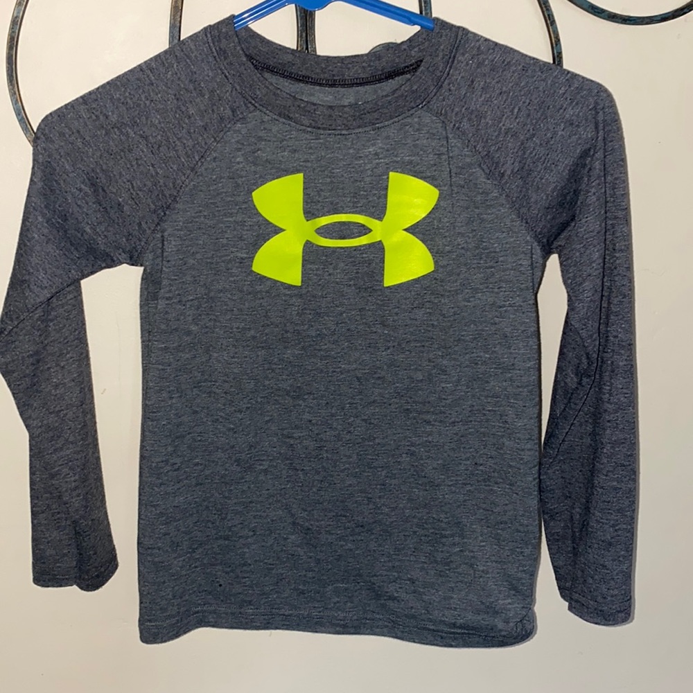 Boys Under armour